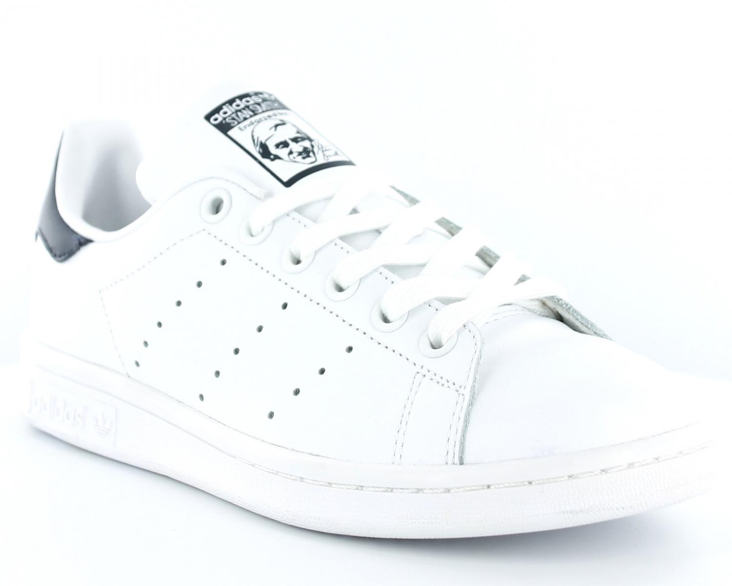 stan smith femme blanc bleu